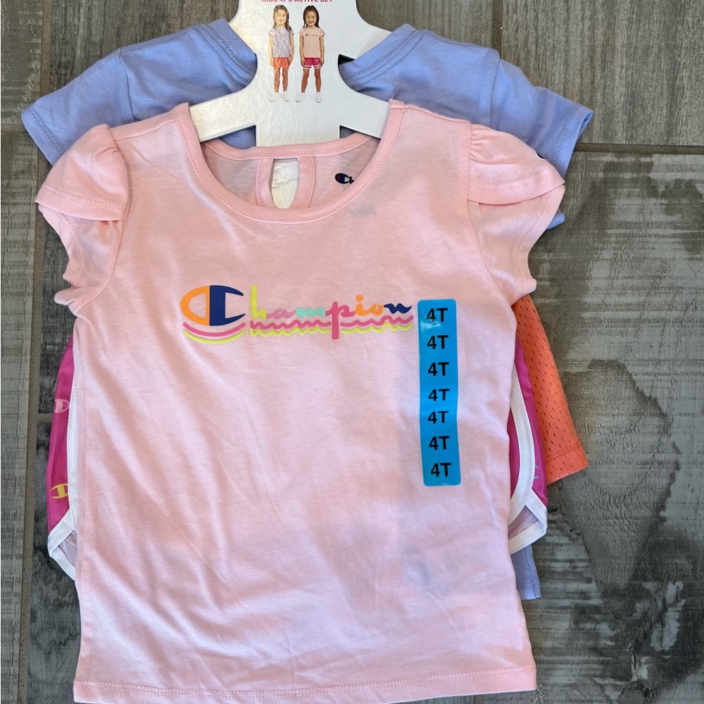 Champion girls  Light Pink set 4 pieces.